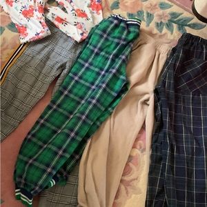 Bundle of 5 girls mixed pants or bottoms
